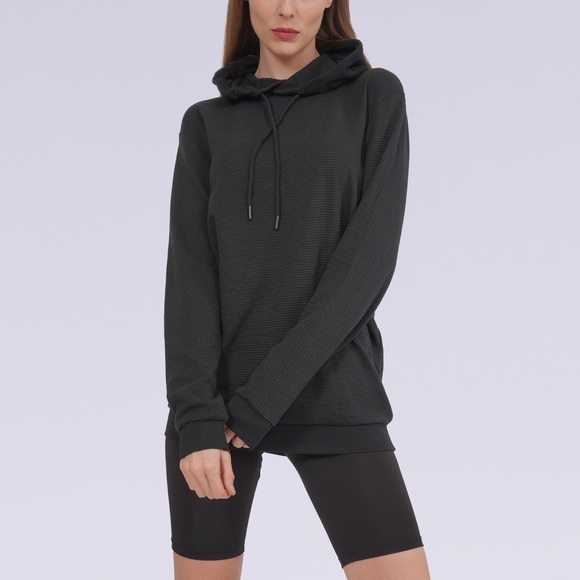 Minark Womens Black Basic Hoodie - Picture 3 of 4